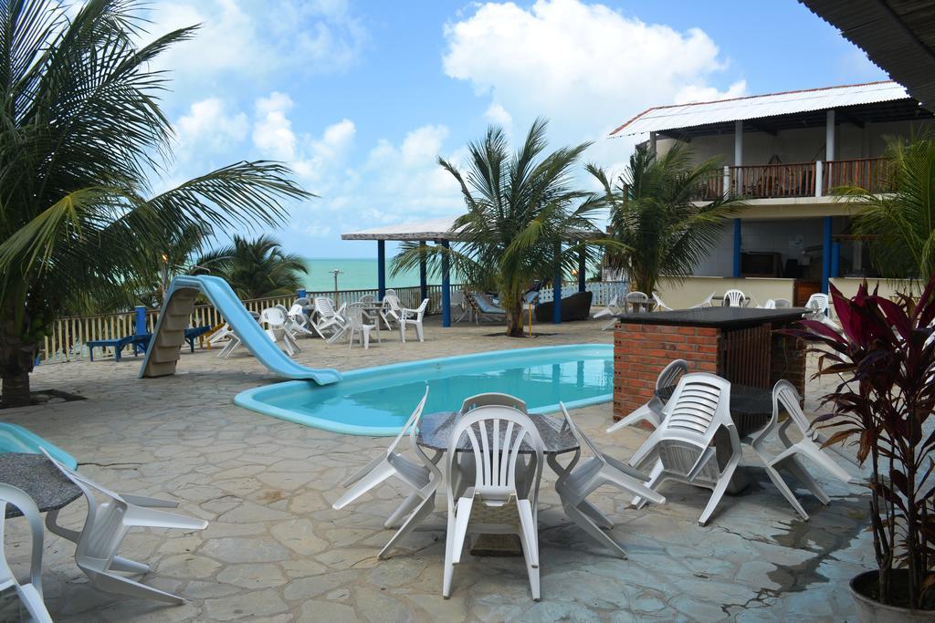 Jacuma'S Lodge Hotel Exterior photo
